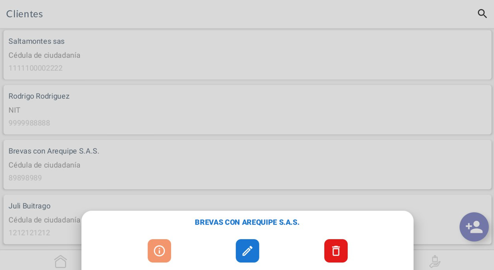 Botones para interacción con cada cliente
